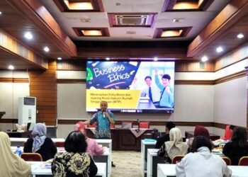 Etika Bisnis Bambang Minarso1