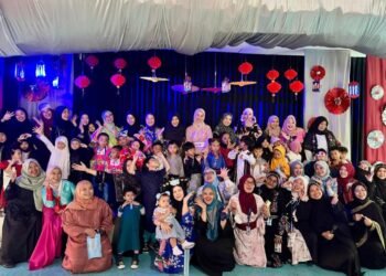Taman Kanak-Kanak AIMS dan Sekolah Dasar Kamalia Bogor Hadirkan Kegiatan Edukatif yang Menginspirasi! 51 TK AIMS dan SD Kamalia adakan 'Asian Dress Up Day' untuk mengenalkan budaya Asia, mendidik dan menghargai keragaman.