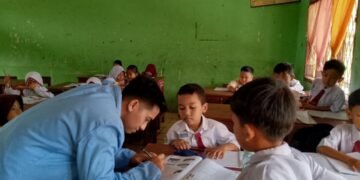 Bimbingan belajar