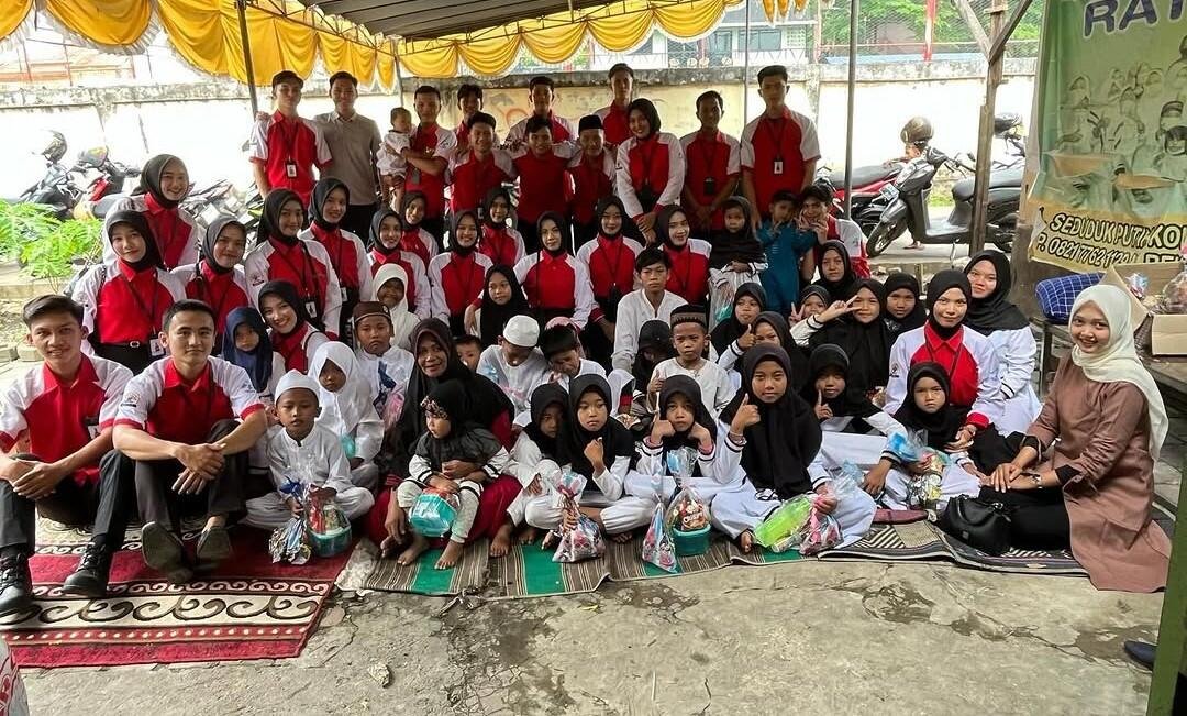 Kunjugan Organisasi Abicandra Abiasa ke Panti Asuhan Ratna Sari