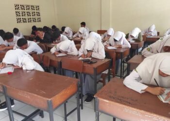Literasi Islamic dengan Penebalan Huruf Arab Al-Qur'an untuk Siswa MAN 2 Bantul 53 WhatsApp Image 2025 02 27 at 07.11.34 2