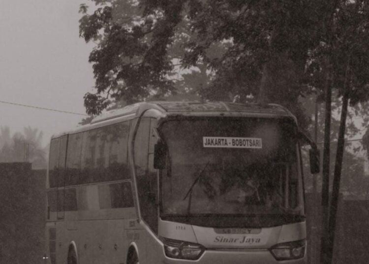 Jika kamu berencana mudik dari Jakarta ke Yogyakarta dengan bus pariwisata, ada beberapa hal yang perlu diperhatikan agar perjalanan tetap nyaman dan lancar.