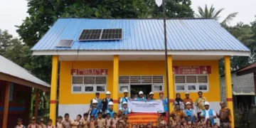 Listrik SuperSUN Hadir di Pulau Satangnga, Hidupkan Denyut Kehidupan Warga