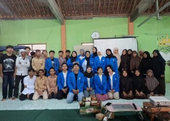Mahasiswa Prodi Sastra Inggris UBSI Jakarta Gemakan Semangat Pelestarian Permainan Tradisional Indonesia dalam Kegiatan Edukasi Budaya 60 WhatsApp Image 2025 05 22 at 6.17.05 PM