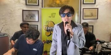 Kenneth Trevi saat Intimate Concert dan Launching album lagu Tak Runtuh. (Dok. Istimewa)