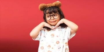 Afiza Ghania, Penyanyi Cilik berbakat yang perlu dukungan penuh warga dan Pemko Palu. (Dok. Istimewa)