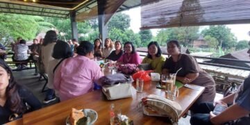 Suasana Sebelum Rapat Perkumpulan Putra-Putri Raja Nasuksuk Marpaung Se-Jabodetabek (Sumber: Dokpri)
