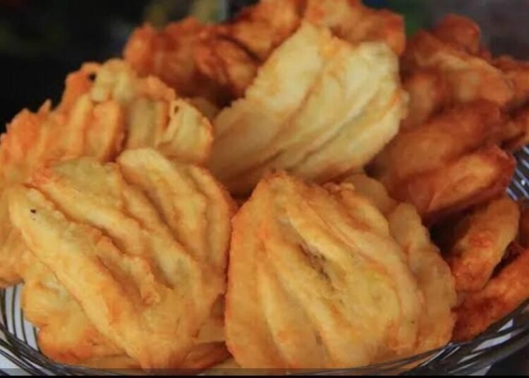 “Warung Mama Yasmin” Jadi Primadona Kuliner Rumahan: Pisang Goreng Lokal yang Kian Mendunia! 46 Pisang Goreng