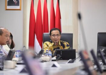 Sekjen Kementerian ATR/BPN Buka Rapat Evaluasi Proyek ILASP: Tekankan Pentingnya Efisiensi dan Akuntabilitas Anggaran 59 WhatsApp Image 2025 06 22 at 23.54.15