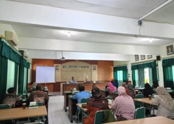 Dua Guru BK MTsN 6 Bantul Ikuti Kegiatan Rutin MGBK MTs Kabupaten Bantul 53 WhatsApp Image 2025 06 23 at 06.49.13