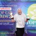 Yoslivia perwakilan WIKA Beton terima penghargaan TOP CSR 2025