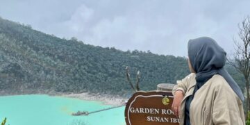 Nikmati keindahan matahari terbit dari Puncak Sunan Ibu di Ciwidey, Bandung. Dari ketinggian 2.343 mdpl, Cocok untuk trekking ringan, fotografi, dan healing di alam terbuka.