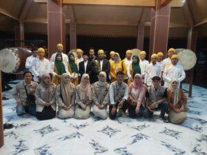 Semangat Gotong Royong, Mahasiswa KKN UNU Purwokerto Dampingi Desa Sokaraja Lor di Ajang Festival Bedug Sokaraja ke-11 2 lomba bedug