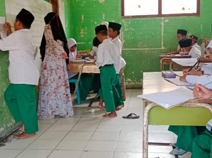 penulisan materi di sekolahan