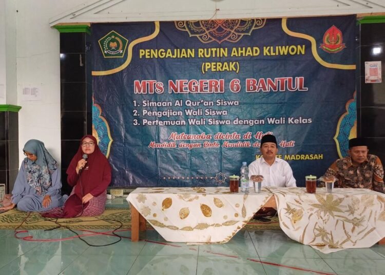 Waka Kurikulum MTsN 6 Bantul Berikan Penguatan pada Pertemuan PERAK 46 MTsN 6 Bantul