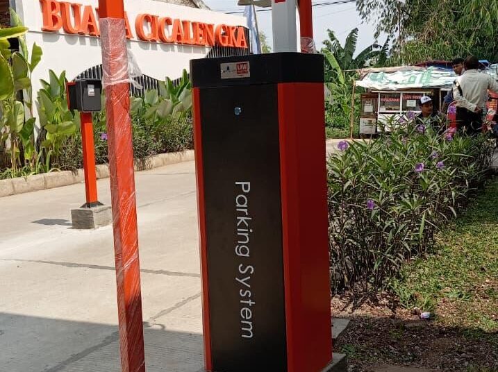 Pemasangan Palang parkir Perumahan di buana Cicalengka Bandung 3