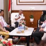 Puteri Anak dan Puteri Remaja Indonesia Banten Audiensi dengan Walikota Tangerang Selatan 50 Puteri Anak dan Puteri Remaja Indonesia Banten