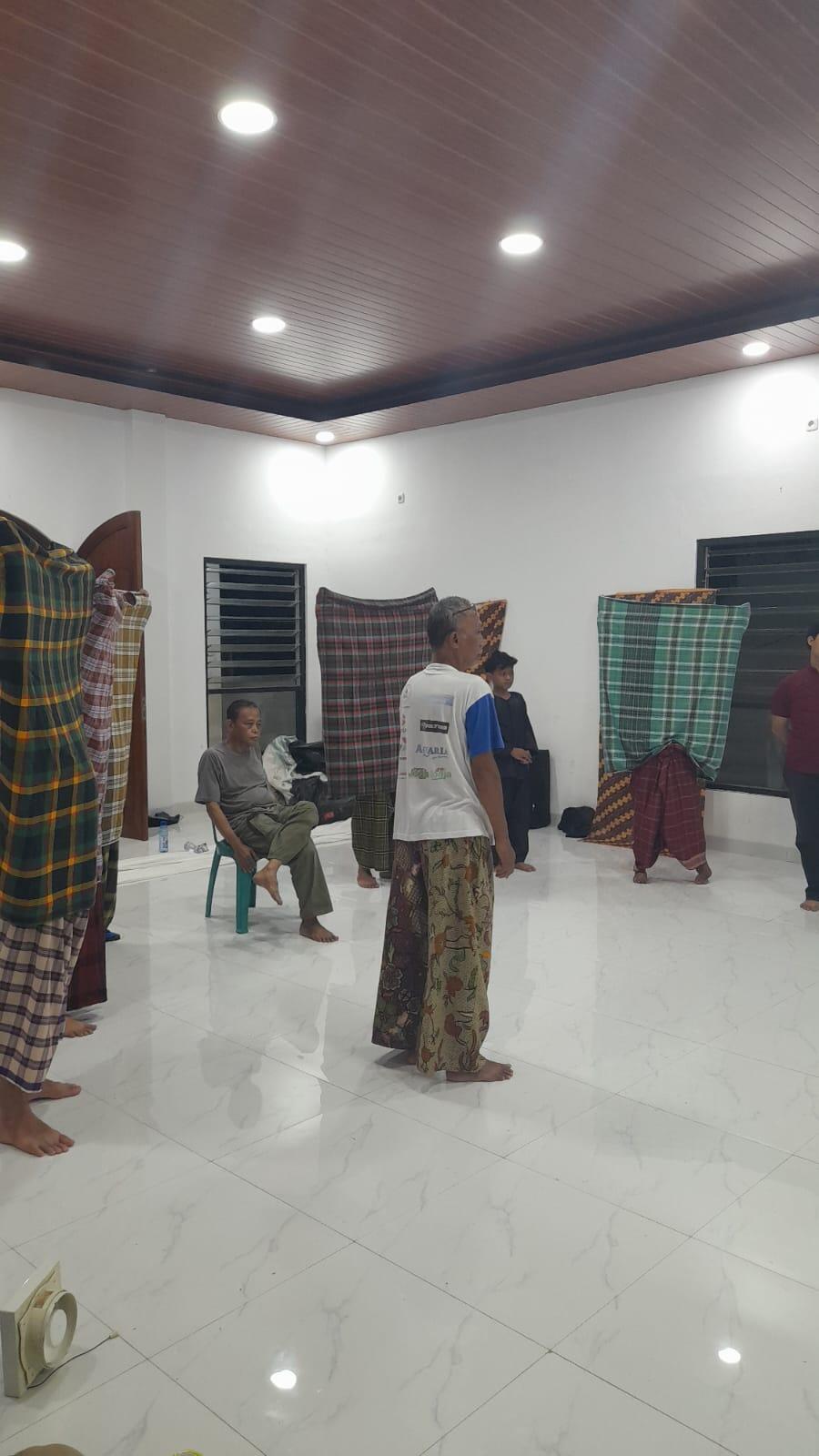 Lenong Denes Tampil Lagi di Panggung Teater 5 siaran berita.com Bang nasir ngatur bloking panggung