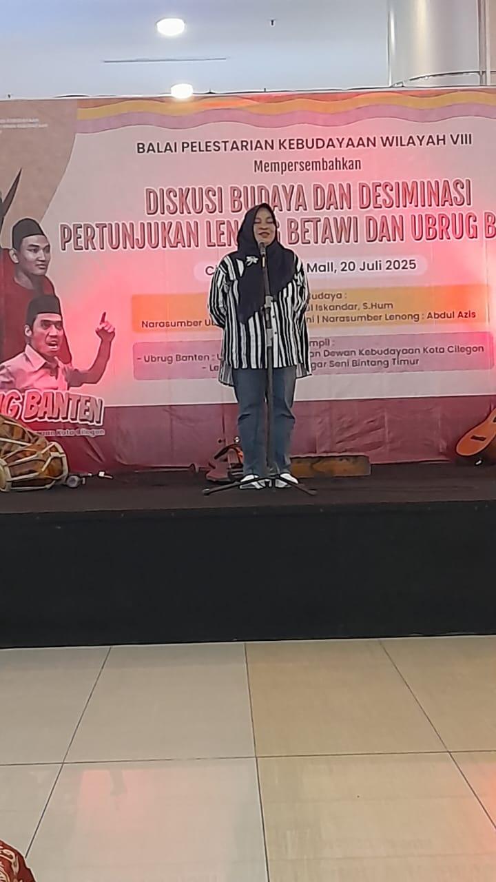 Ubrug dan Lenong Membuat Geger Warga Cilegon - Banten 2 siaran berita.com Kadisdikbud Kota Cilegon ibu Heni