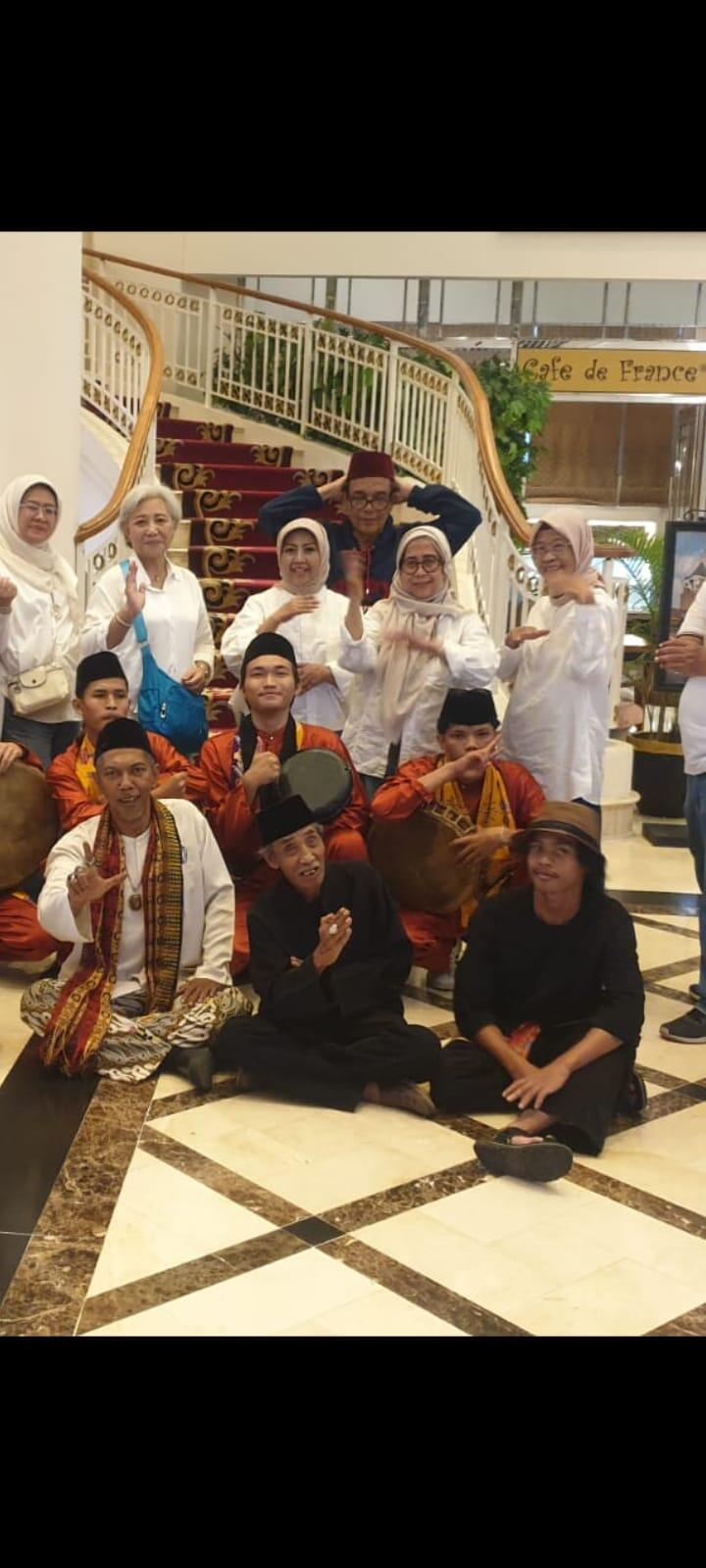 Jawara Beksi Gerudug Hotel Ambhara 4 siaran berita.com Pemain Palang Pintu Ibu Betty Ketua Panitia