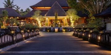 01 visesa ubud resort lobby entrance
