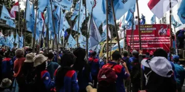 023672700 1652339053 20220512 Aksi Buruh Peringati Mayday 8