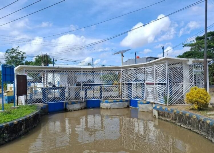 Manajemen Air yang Efisien sebagai Kunci Ketahanan Pangan 46 Sistem buka tutup pintu air otomatis untuk irigasi. Sumber: mertani.co.id