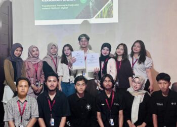 KKN Kel. 111 dan perwakilan pemuda/i RT 05 serta 06