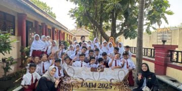 FOTO BERSAMA 1 Gambar WhatsApp 2025 08 20 pukul 16.26.10 e78245b6
