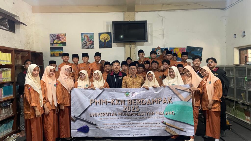 FOTO BERSAMA KELAS 9 C