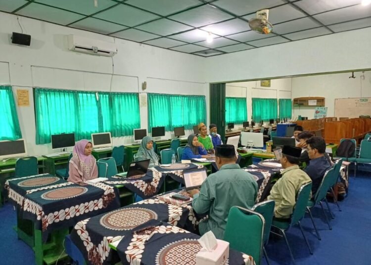 MTsN 6 Bantul Gelar Pembinaan Kepegawaian Tata Usaha 46 Gambar WhatsApp 2025 08 12 pukul 13.58.54 1bf45a45