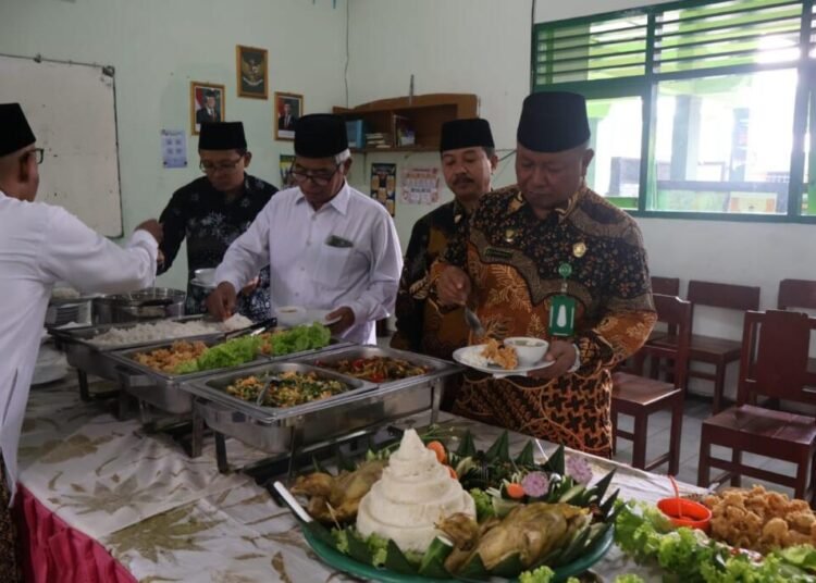 Gambar WhatsApp 2025 08 27 pukul 12.04.55 f6e3879a