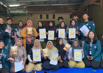 Pelaksanaan program kerja multidisiplin 1 terkait optimalisasi UMKM.