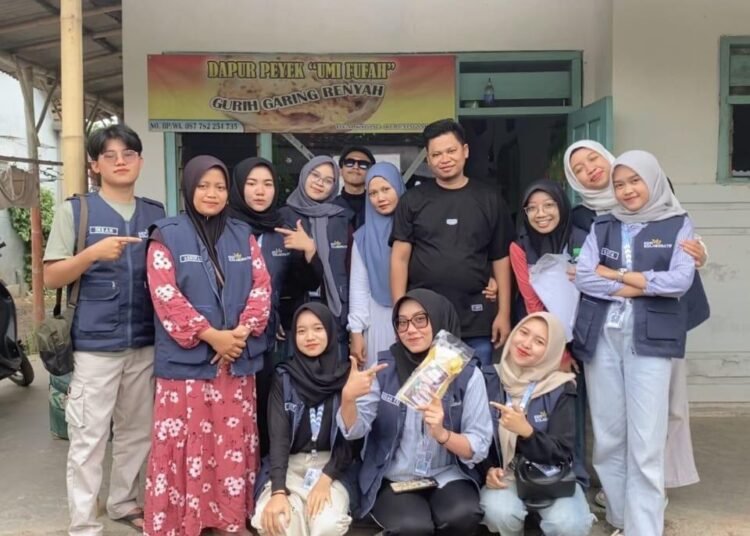 Pendampingan Branding dan Labelling Produk Halal UMKM Industri Makanan Bersama KKN Kolaboratif 071 46 IMG 20250817 WA0031