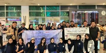 UM dan UPM pada hari pertama di Bandara