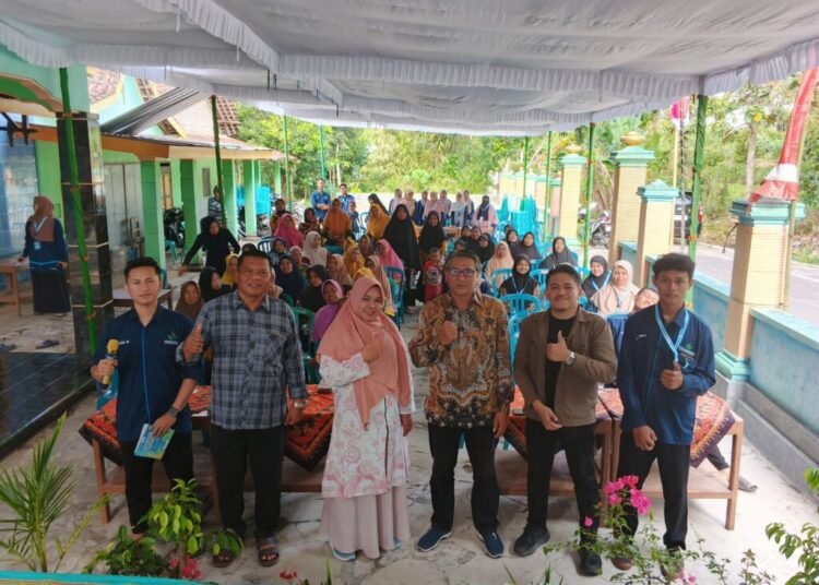Berdayakan Warga, FORMAISKA Gelar Sosialisasi Dan Pelatihan UMKM 46 Karanganyar