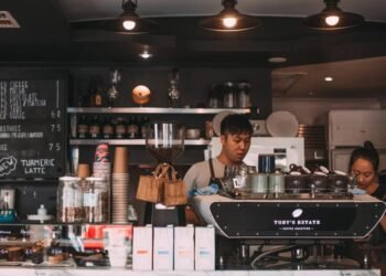 Tren Ngopi Anak Muda
