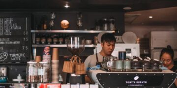 Tren Ngopi Anak Muda