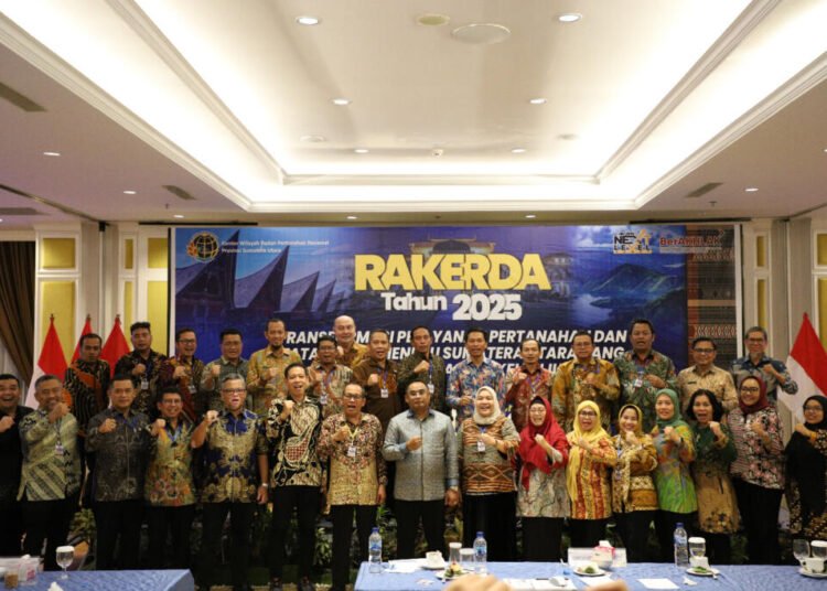 Pemaparan Evaluasi Kinerja Kantor Pertanahan Kab/Kota Upaya Memperkuat Capaian Kinerja 46 WhatsApp Image 2025 08 06 at 18.53.26