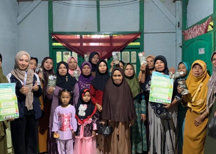Maksimalkan Pemilahan dan Pengolahan Sampah, Mahasiswi KKN-T Tim 41 Universitas Diponegoro Berikan Penyuluhan Peningkatan Kesadaran Hukum Sesuai Dengan Undang-Undang Nomor 18 Tahun 2008 tentang Pengelolaan Sampah ke Masyarakat Dusun Tembelang 46 Pelaksanaan Edukasi dan Penyuluhan Peningkatan Kesadaran Hukum Masyarakat Terkait Pengelolaan Sampah Berdasarkan UU Nomor 18 Tahun 2008 tentang Pengolahan Sampah oleh Fatimatul Zahroh Mahasiswi KKN-T Tim 41 Undip Dusun Tembelang, Desa Tumbrep, Kec. Bandar, Kab. Batang, Provinsi Jawa Tengah pada Rabu 9 Juli 2025