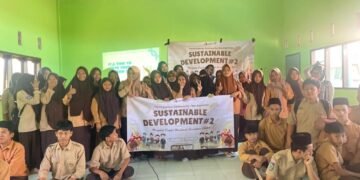 Delegasi PCD SD2 Foto Bersama Dengan MA Nurul Ihsan