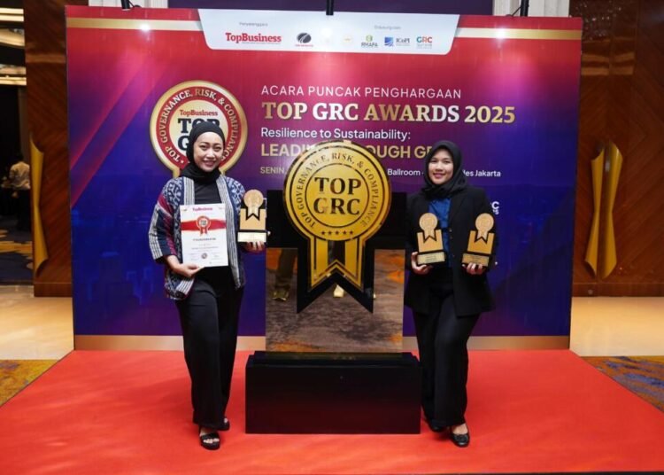 Pratiwi Hastry & Rizka Safitri WIKA Beton