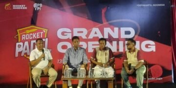 Dalam salah satu sesi peresmian Rocket Padel (Doc: Yusuf)