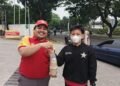 Kelangkaan BBM Shell Indonesia mengharuskan para pegawai beralih menjadi penjual kopi