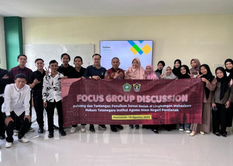 Mahasiswa Hukum Tatanegara sukseskan Focus Group Discussion (FGD) 46 Mahasiswa Hukum Tatanegara sukseskan Focus Group Discussion (FGD)