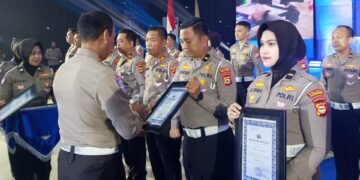 Dua penghargaan sekaligus dari Ditlantas Polda Sulsel jadi kado manis di HUT Lalu Lintas Bhayangkara 2025.