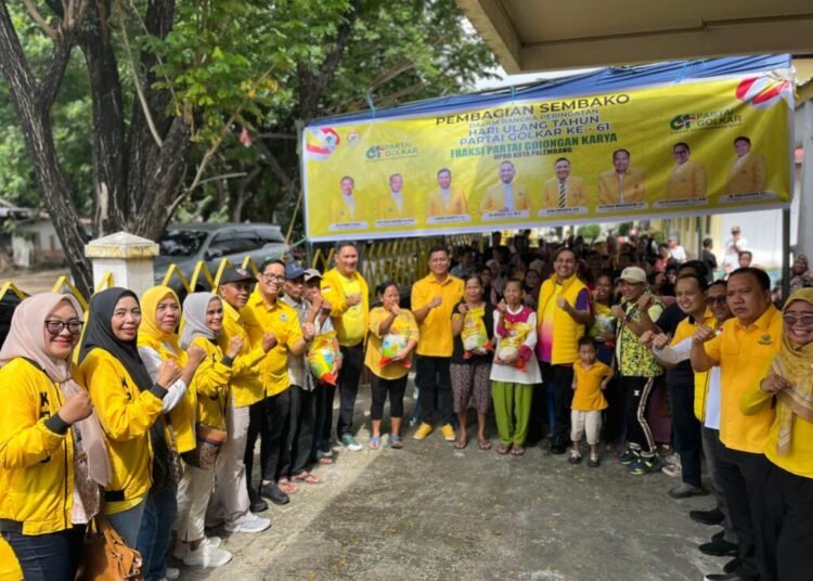Partai Golkar Kota Palembang Bagikan Sembako di HUT ke-61 tahun 46 IMG 20250928 WA0024