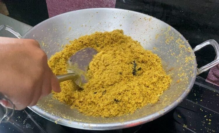 Potensi Kolam Ikan Jadi Inspirasi Mahasiswa Abdurrab Ciptakan Abon Ikan Nila 46 WhatsApp Image 2025 09 07 at 12.31.49 PM 1