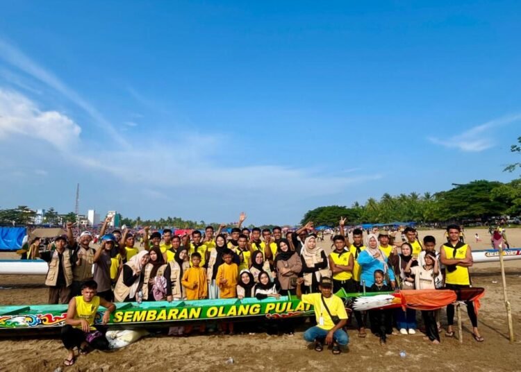 Mahasiswa KKN Universitas Abdurrab Desa Rawang Binjai Dukung Jalur Sembaran Olang Pulai 46 WhatsApp Image 2025 09 07 at 12.40.27 PM