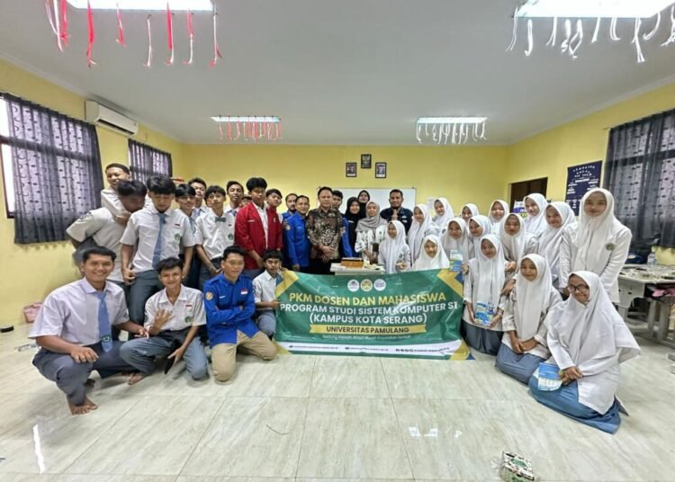 Mahasiswa Universitas Pamulang (Kota Serang) Gelar PKM di MAN 1 Kabupaten Serang, Kenalkan Sistem Peringatan Dini Kebakaran Berbasis IoT 46 WhatsApp Image 2025 09 11 at 10.48.29 e4ea6916